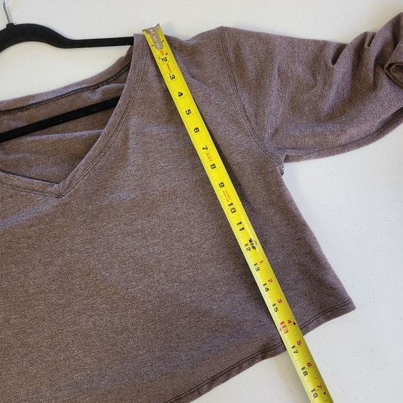 Lululemon Show Your Depth Long Sleeve Heathered Antique Bark Cropped Sweatshirt - Picture 9 of 11